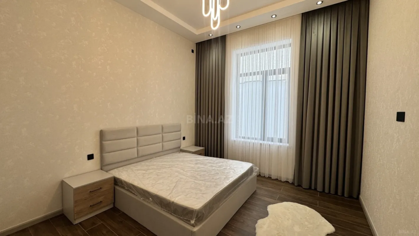 Satılır 4 otaqlı həyət evi 140 m²