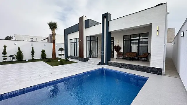 Satılır 4 otaqlı həyət evi 140 m²