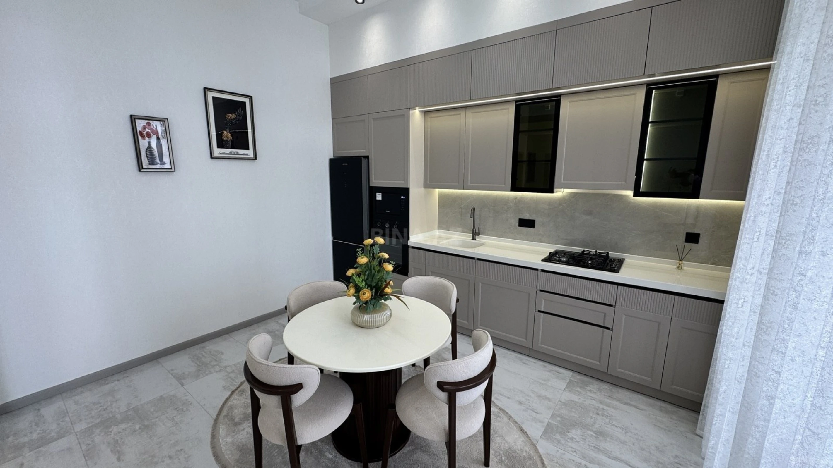 Satılır 4 otaqlı həyət evi 140 m²