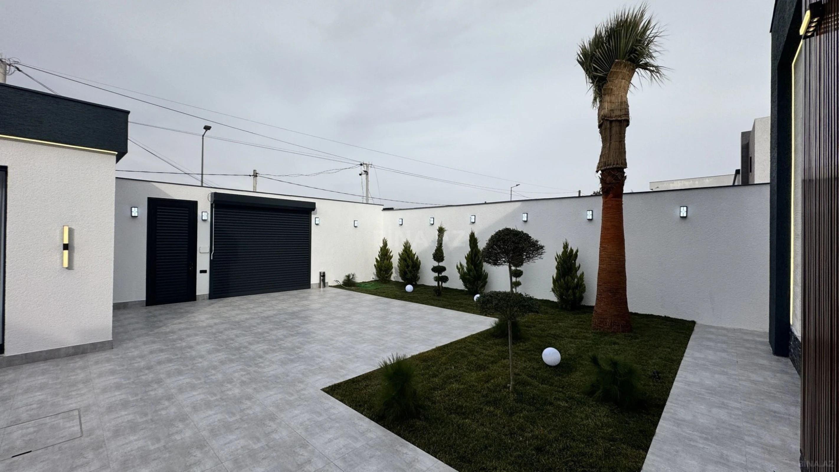 Satılır 4 otaqlı həyət evi 140 m²