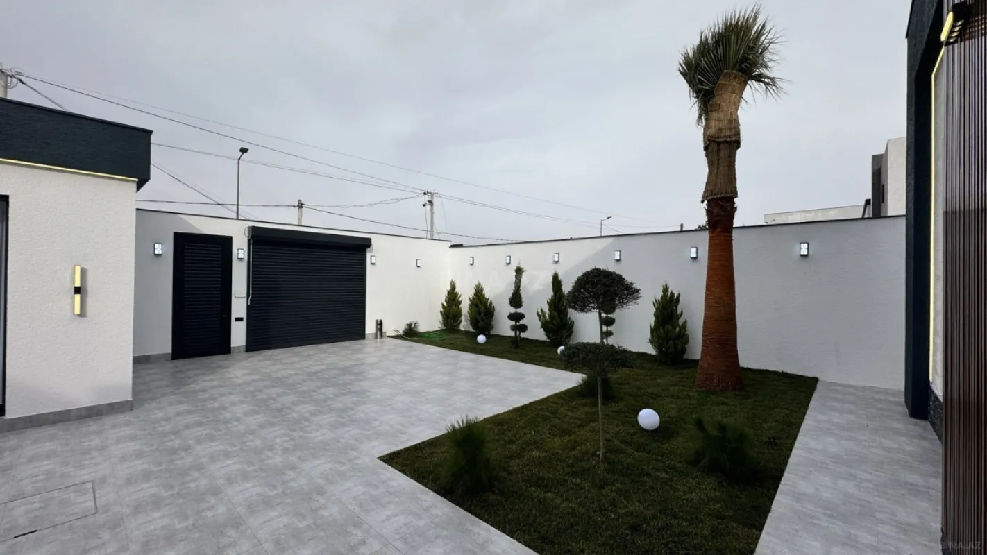 Satılır 4 otaqlı həyət evi 140 m²