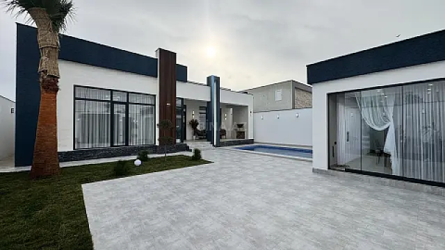 Satılır 4 otaqlı həyət evi 140 m² — Bakı, Mərdəkan 4 otaq 140.00 m²