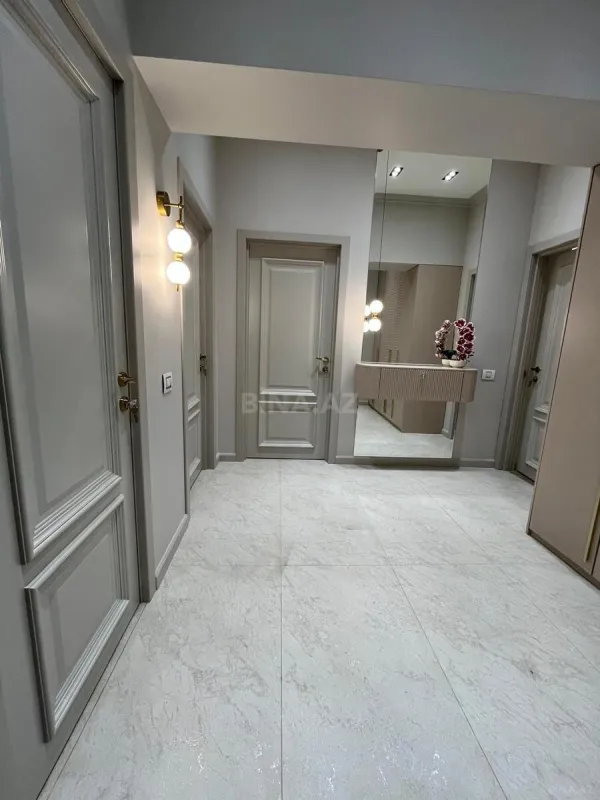 Satılır 3 otaqlı mənzil 91 m²