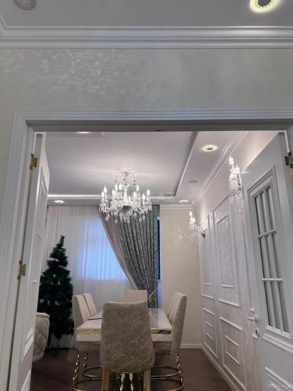 Satılır 3 otaqlı mənzil 148 m²