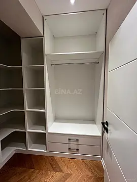 Kirayə verilir 2 otaqlı mənzil 70 m²