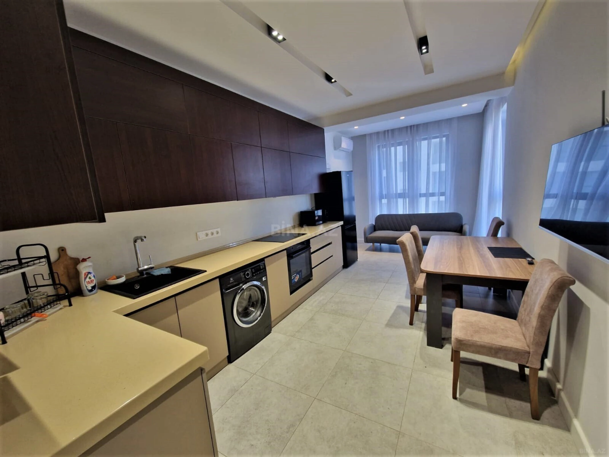 Kirayə verilir 3 otaqlı mənzil 150 m²