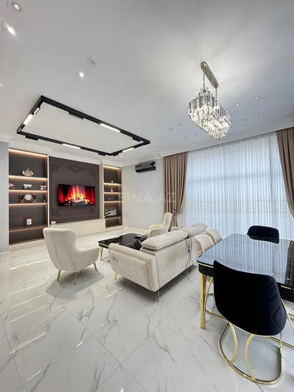 Satılır 6 otaqlı həyət evi 400 m²