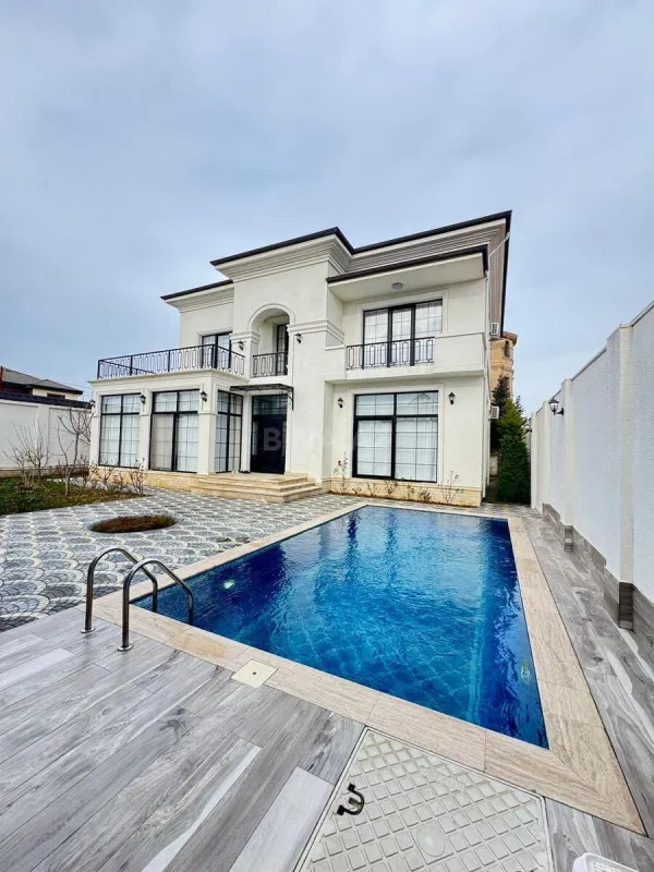 Satılır 6 otaqlı həyət evi 400 m²