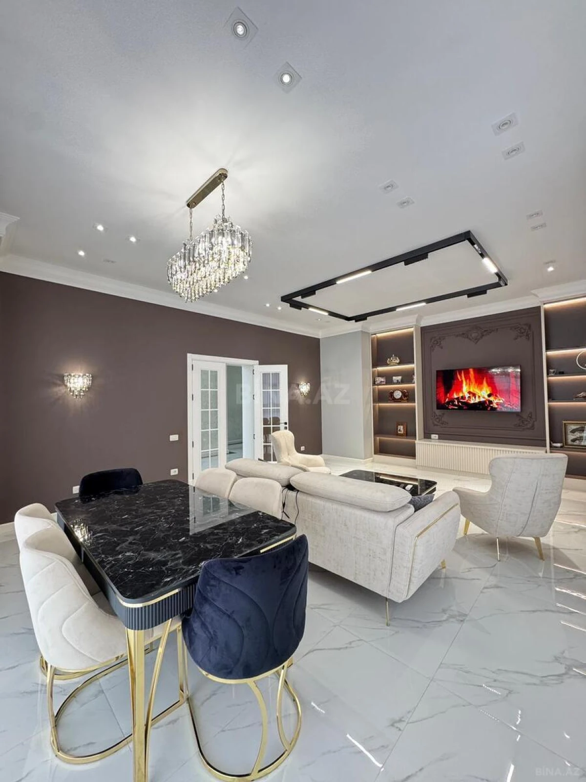 Satılır 6 otaqlı həyət evi 400 m²