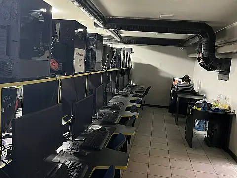 Satılır obyekt 51 m²