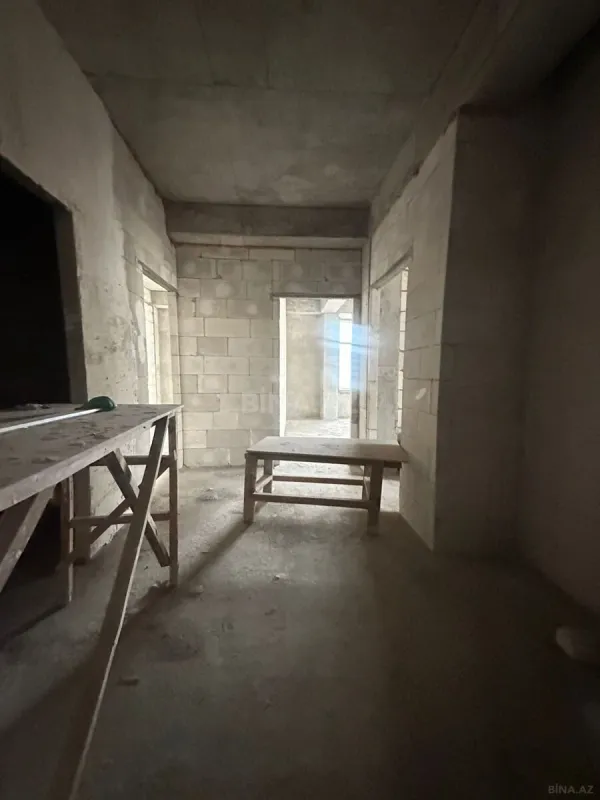 Satılır 3 otaqlı mənzil 123 m²