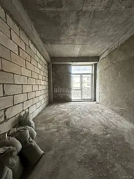 Satılır 3 otaqlı mənzil 123 m²