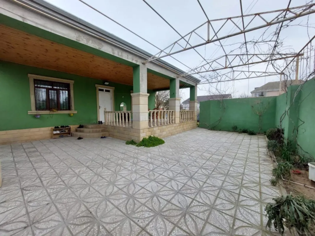 Satılır 3 otaqlı həyət evi 110 m²