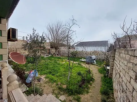 Satılır 3 otaqlı həyət evi 110 m²
