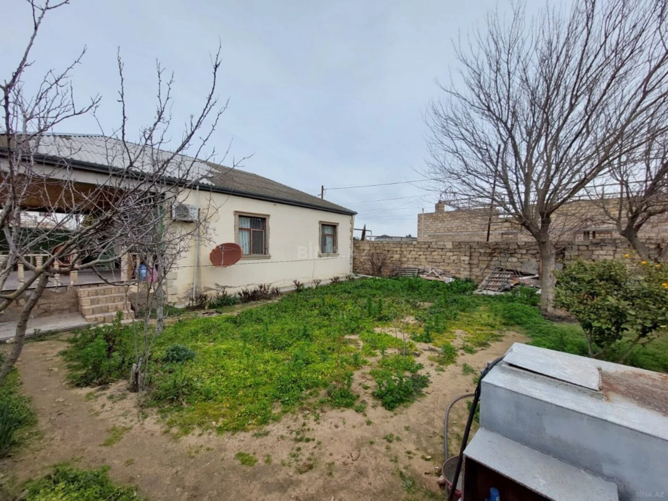 Satılır 3 otaqlı həyət evi 110 m²