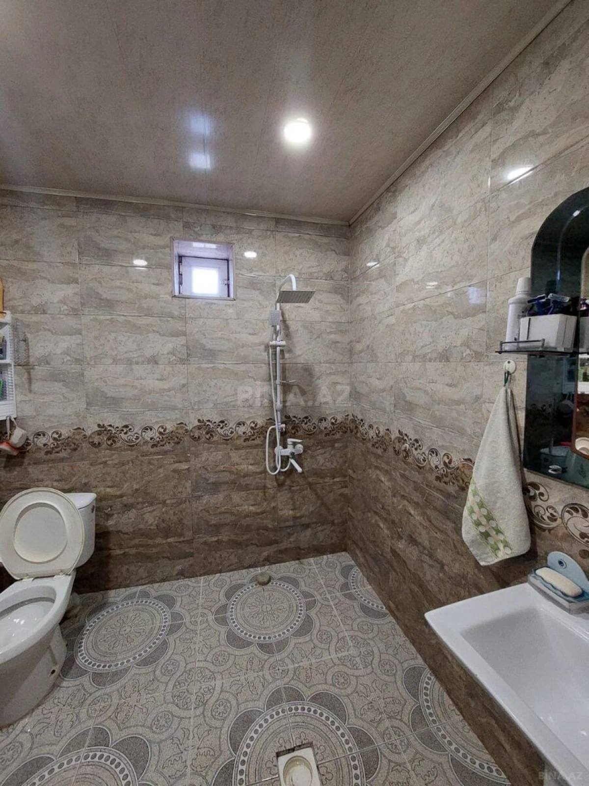 Satılır 3 otaqlı həyət evi 110 m²