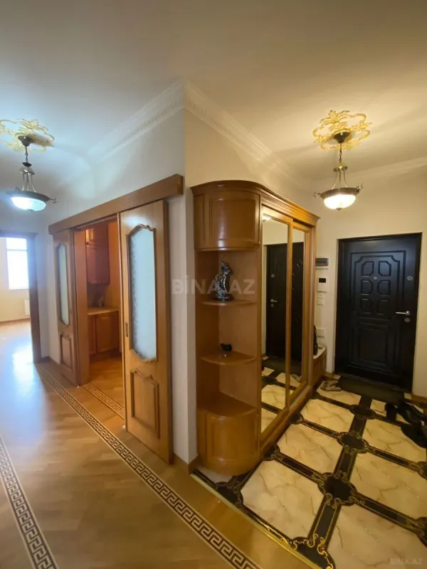 Satılır 3 otaqlı mənzil 85 m²