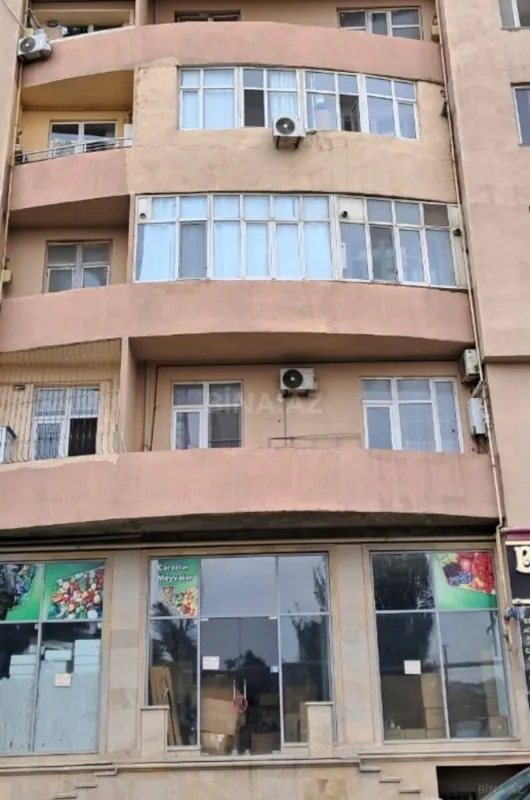 Satılır obyekt 106 m²