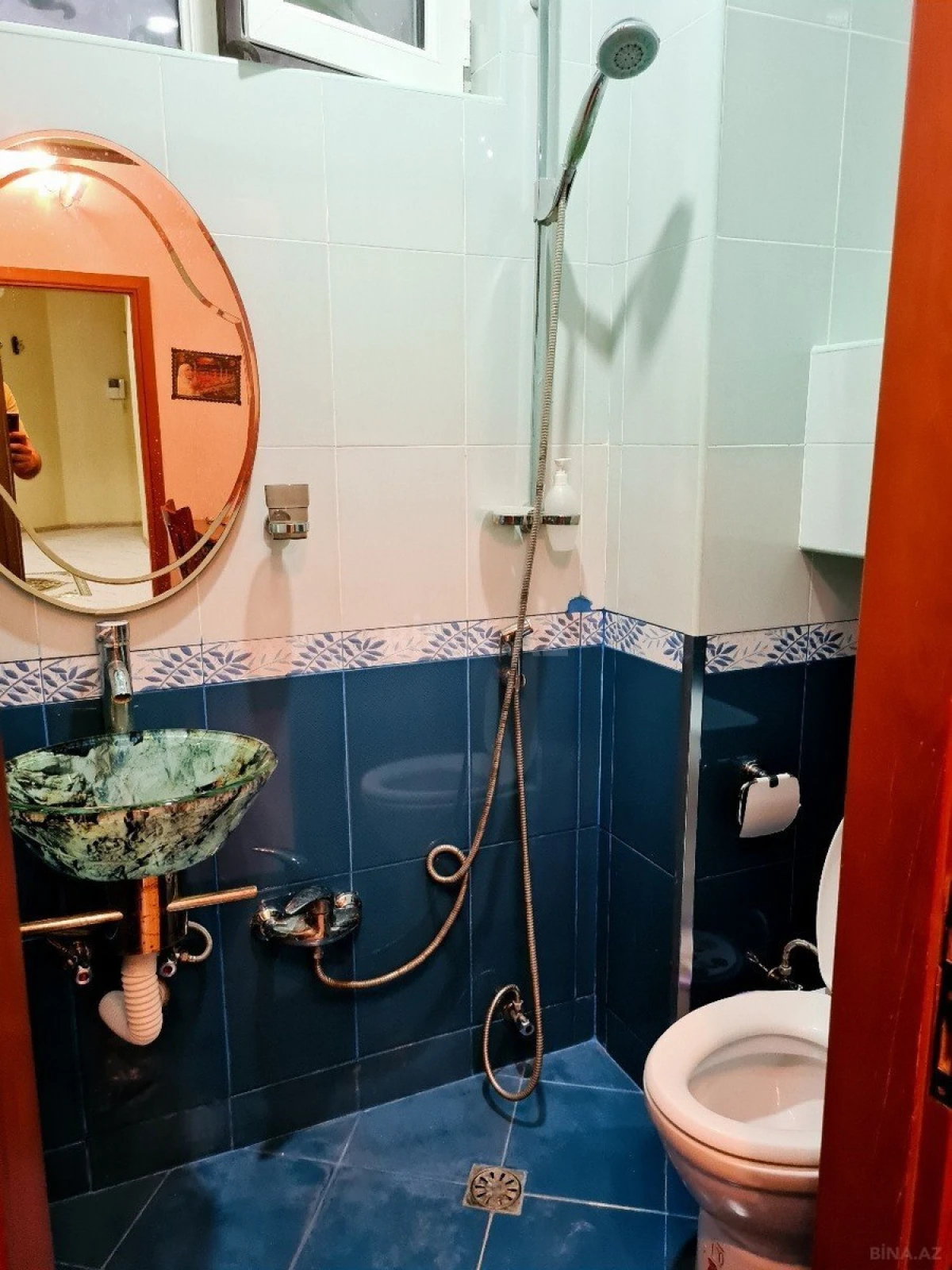 Satılır 4 otaqlı mənzil 147 m²