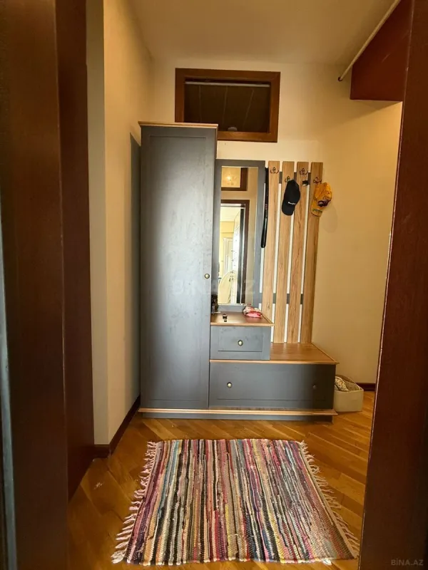 Satılır 3 otaqlı mənzil 94 m²