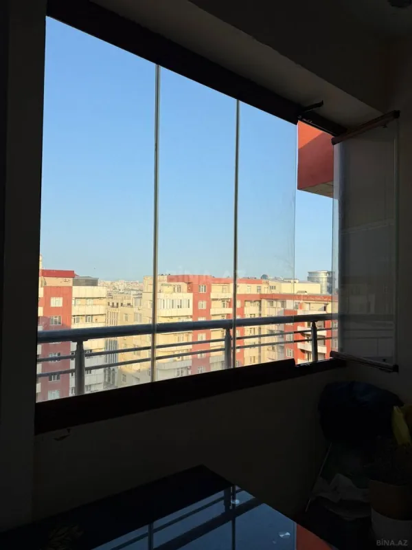 Satılır 3 otaqlı mənzil 94 m²