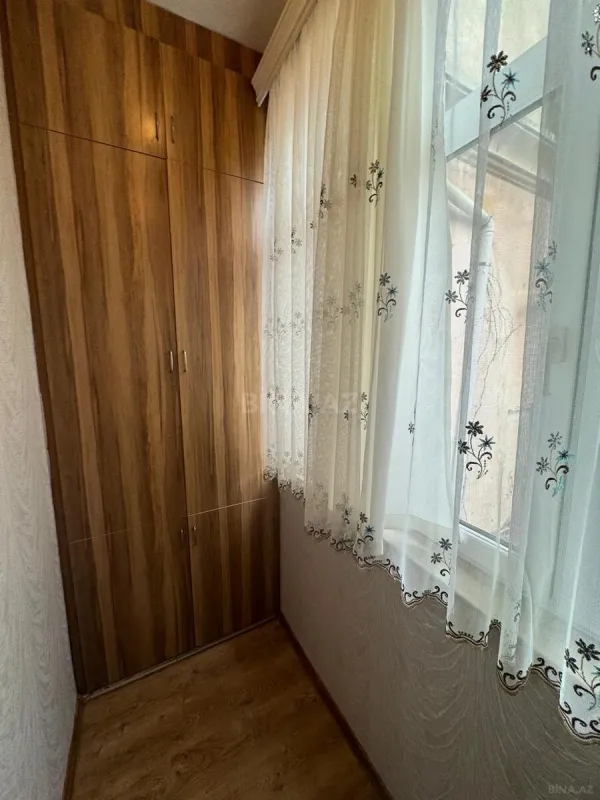 Satılır 2 otaqlı mənzil 65 m²