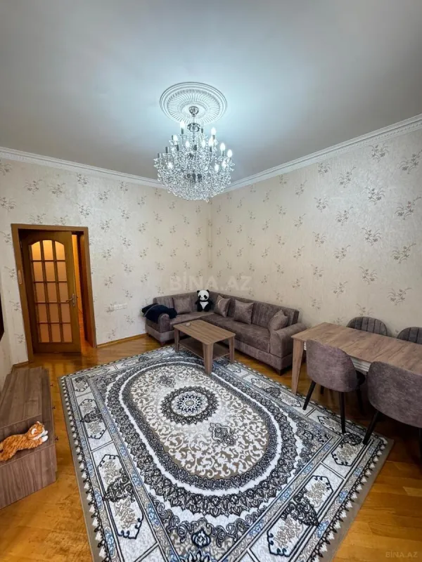 Satılır 2 otaqlı mənzil 65 m²