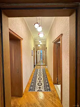 Satılır 2 otaqlı mənzil 65 m²