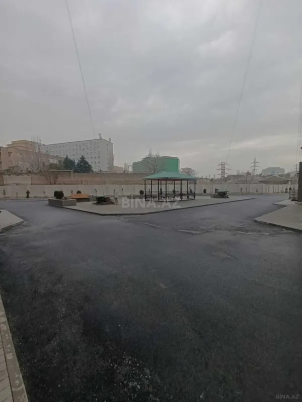 Satılır 3 otaqlı mənzil 112 m²