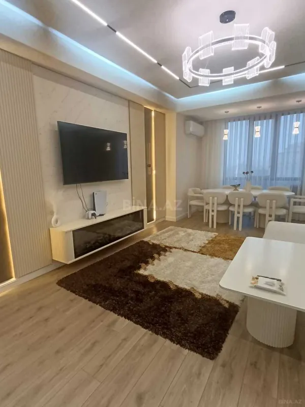 Satılır 3 otaqlı mənzil 112 m²