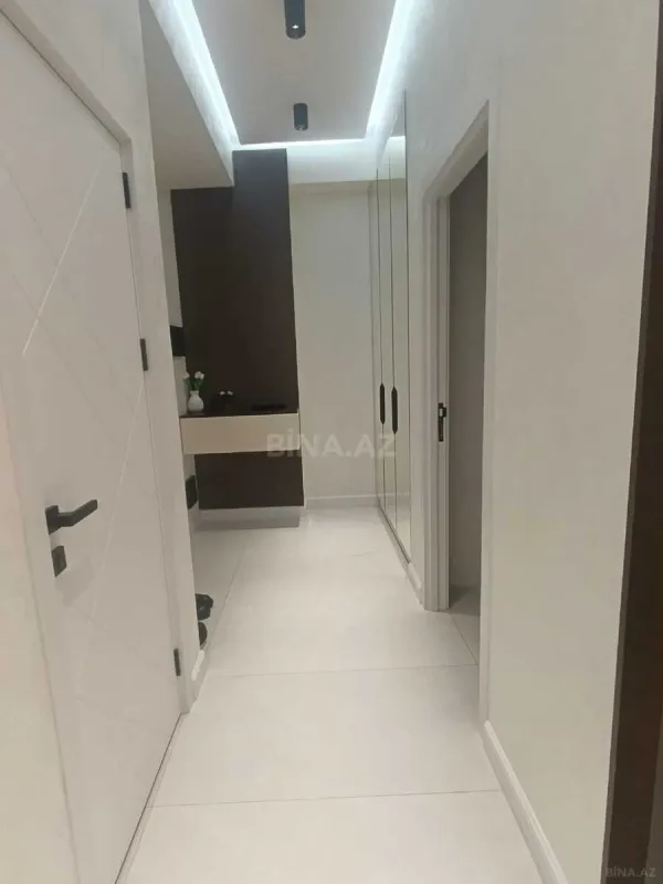 Satılır 3 otaqlı mənzil 112 m²