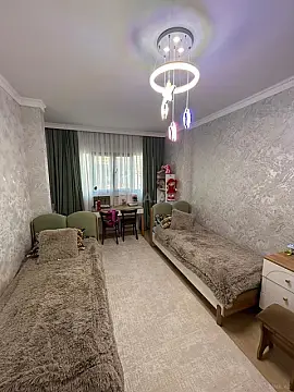 Satılır 4 otaqlı mənzil 110 m²