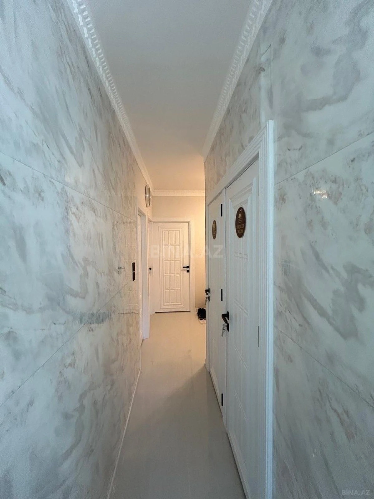 Satılır 4 otaqlı mənzil 110 m²