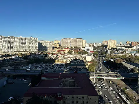 Satılır 2 otaqlı mənzil 110 m²