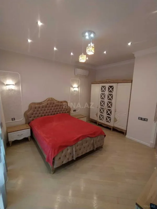 Kirayə verilir 3 otaqlı mənzil 145 m²