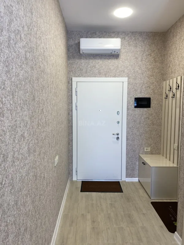 Satılır 1 otaqlı mənzil 58 m²