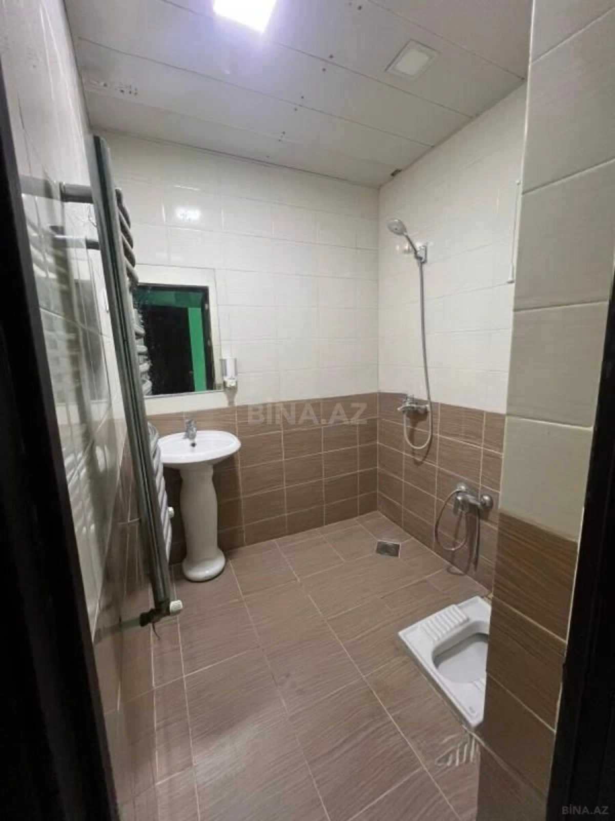 Kirayə verilir 10 otaqlı ofis 380 m²