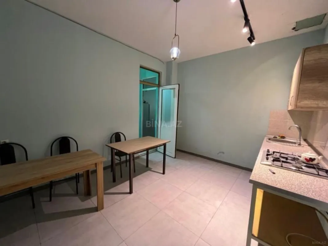 Kirayə verilir 10 otaqlı ofis 380 m²