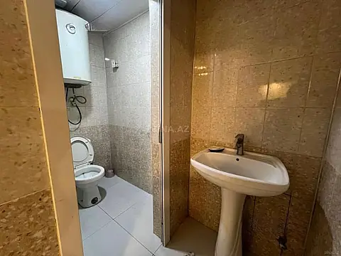 Kirayə verilir 10 otaqlı ofis 380 m²