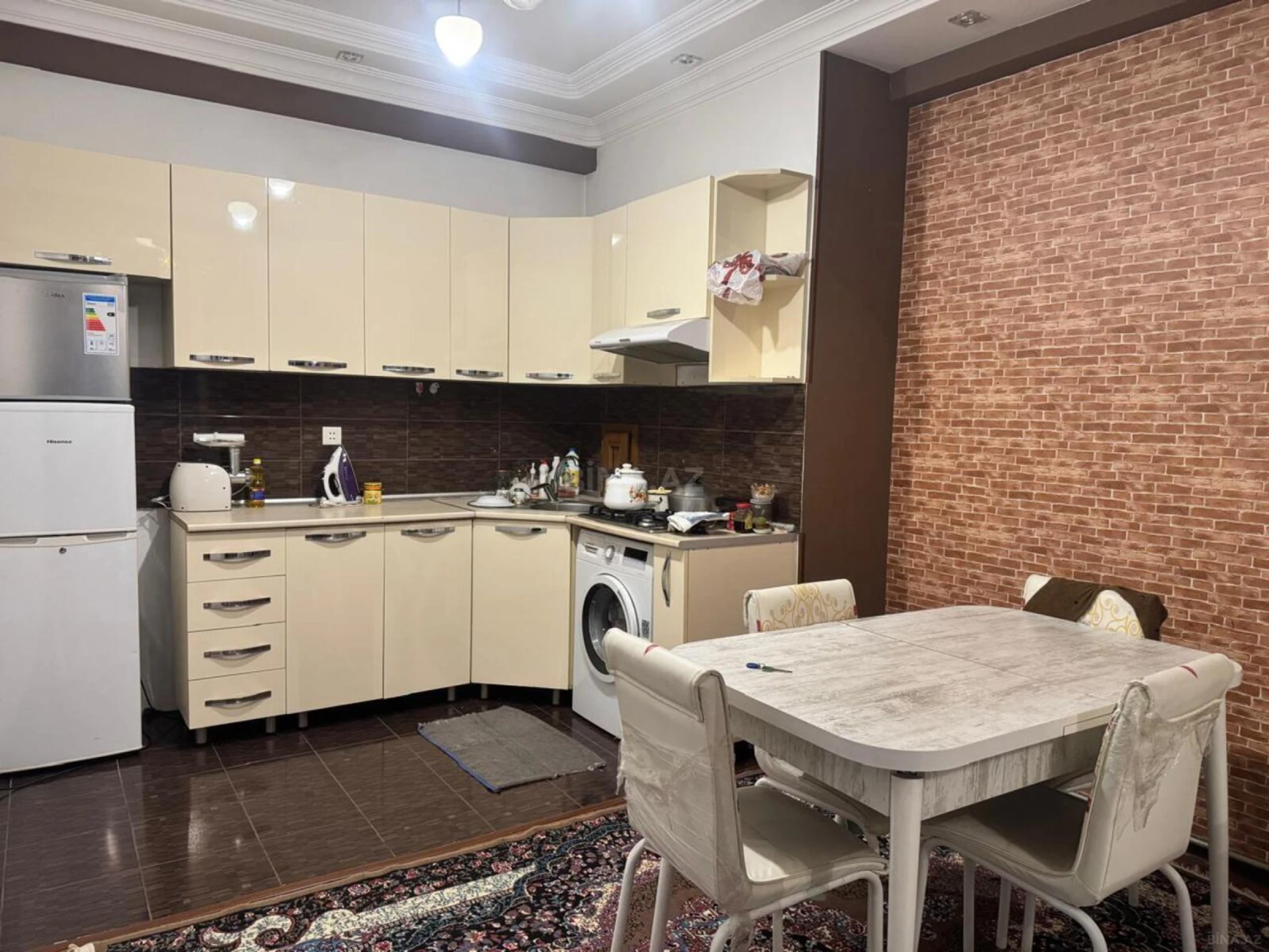 Kirayə verilir 2 otaqlı mənzil 65 m²
