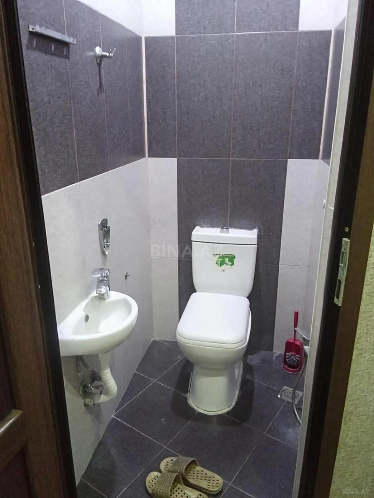 Kirayə verilir 2 otaqlı mənzil 65 m²