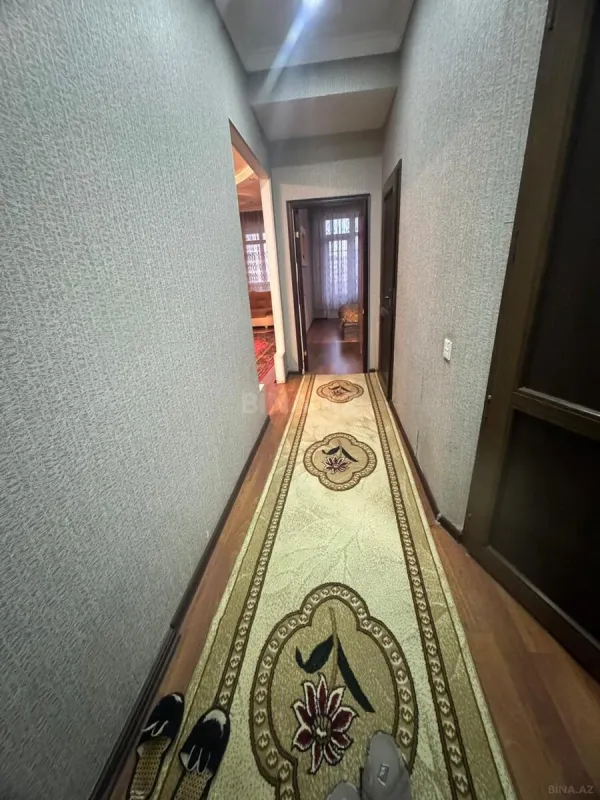 Kirayə verilir 2 otaqlı mənzil 65 m²