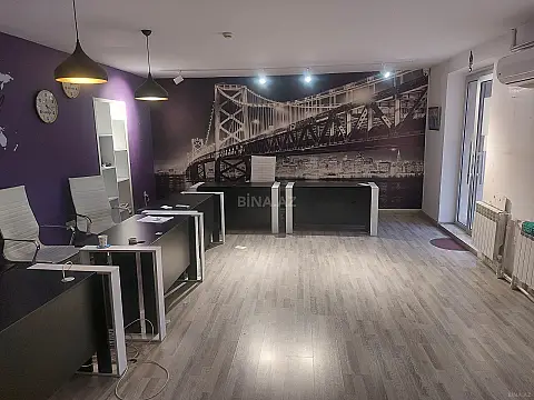 Kirayə verilir 3 otaqlı ofis 125 m²