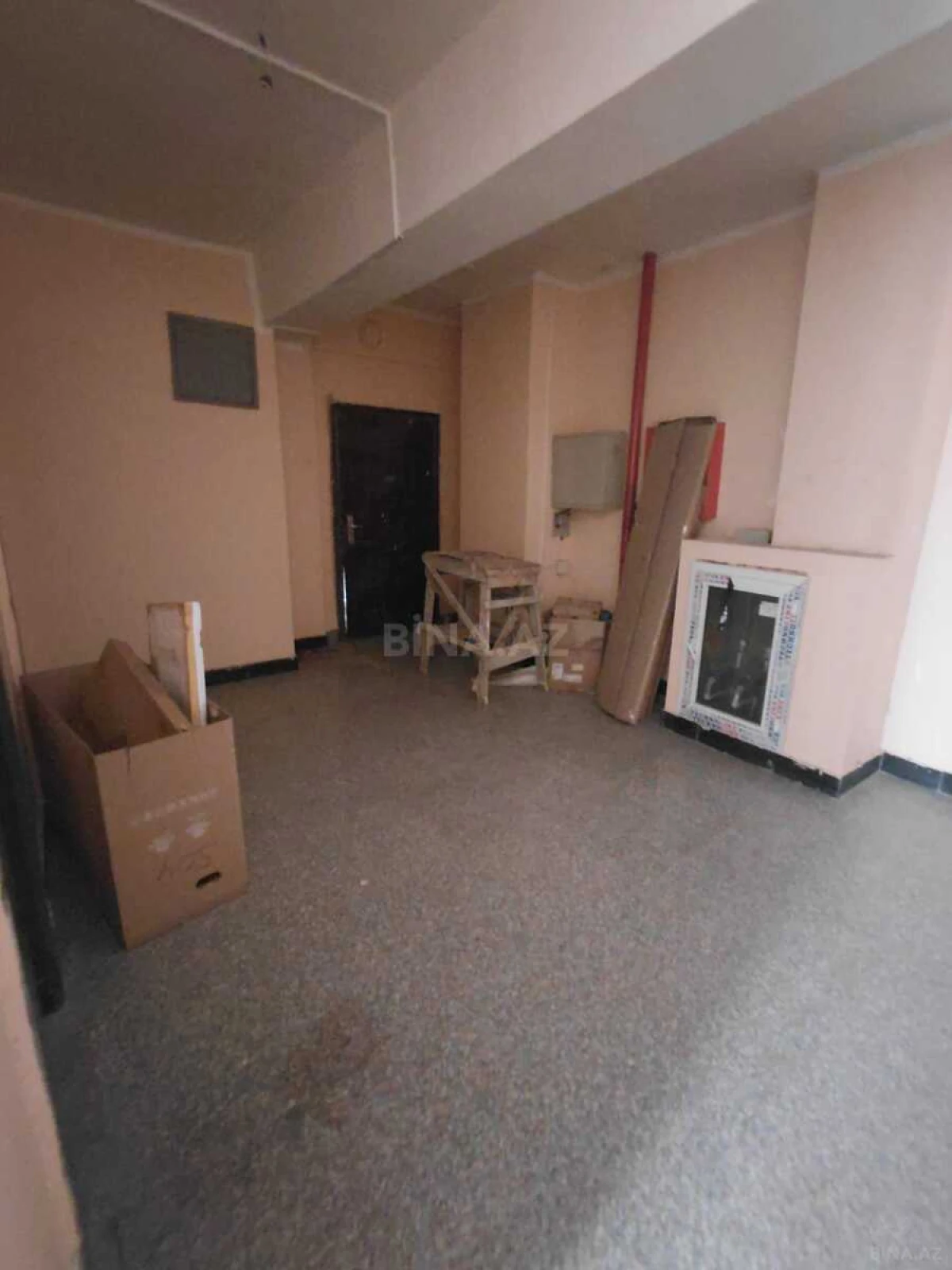 Satılır 4 otaqlı mənzil 170 m²