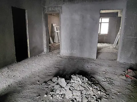 Satılır 4 otaqlı mənzil 170 m²