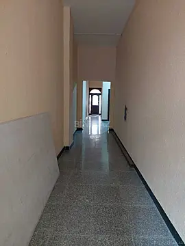 Satılır 4 otaqlı mənzil 170 m²