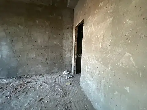 Satılır 2 otaqlı mənzil 61 m²