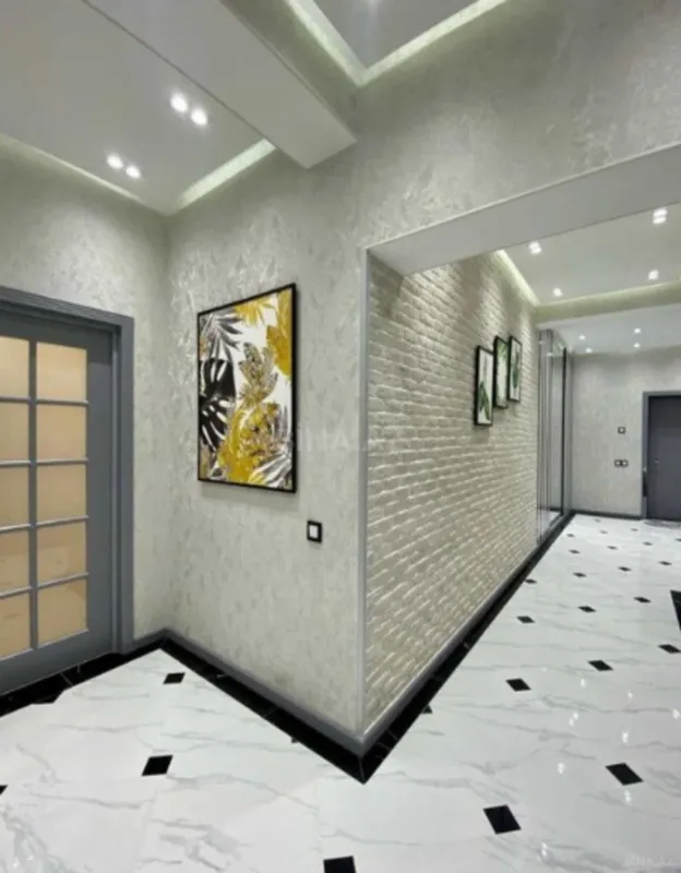 Satılır 3 otaqlı mənzil 115 m²