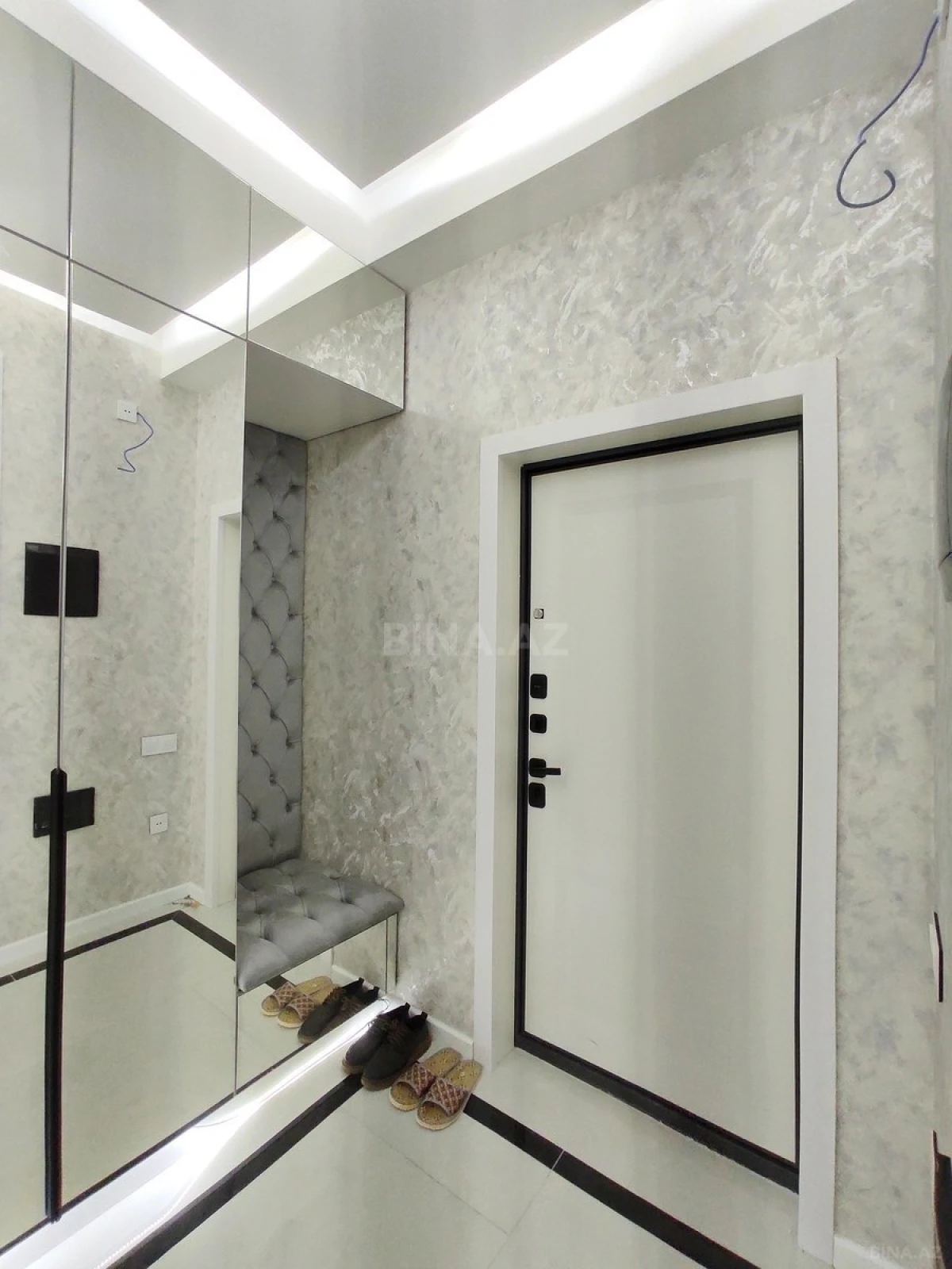 Satılır 3 otaqlı mənzil 87 m²