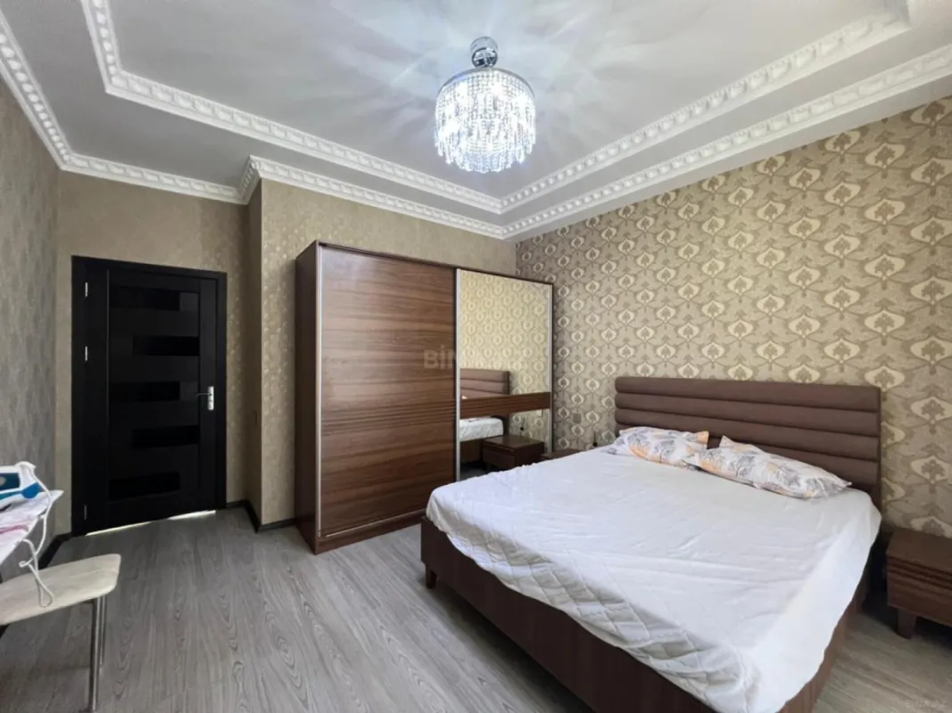 Kirayə verilir 2 otaqlı mənzil 64 m²